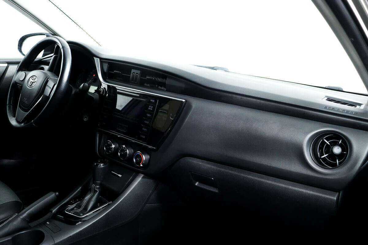Toyota Corolla, 2017 - Фото №8