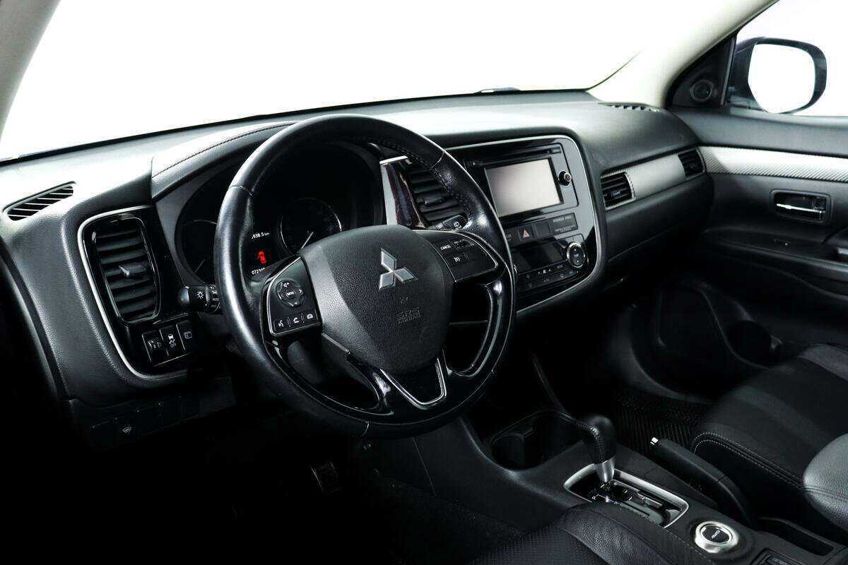 Mitsubishi Outlander, 2015 - Фото №12