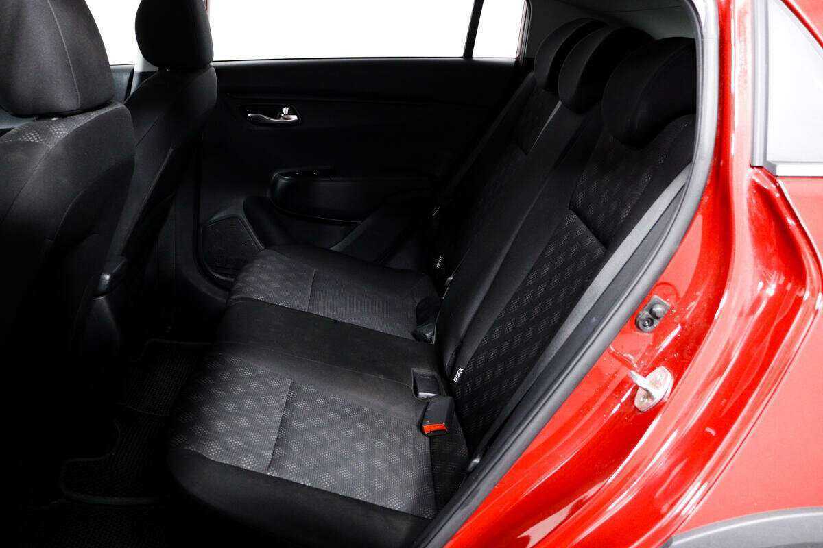 Kia Rio X-Line, 2018 - Фото №11