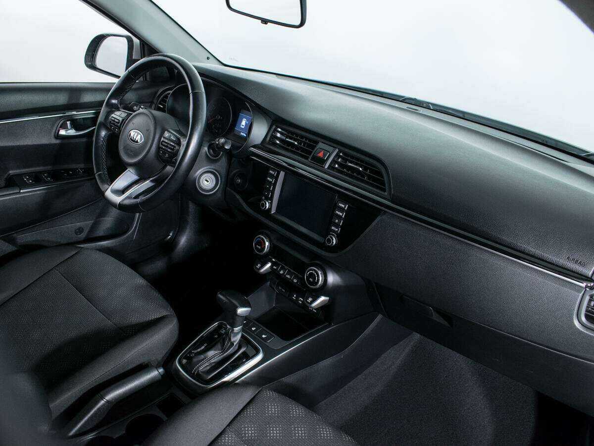 Kia Rio X-Line, 2020 - Фото №8