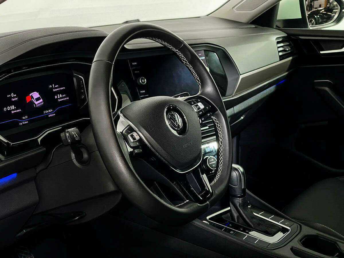 Volkswagen Jetta, 2020 - Фото №10