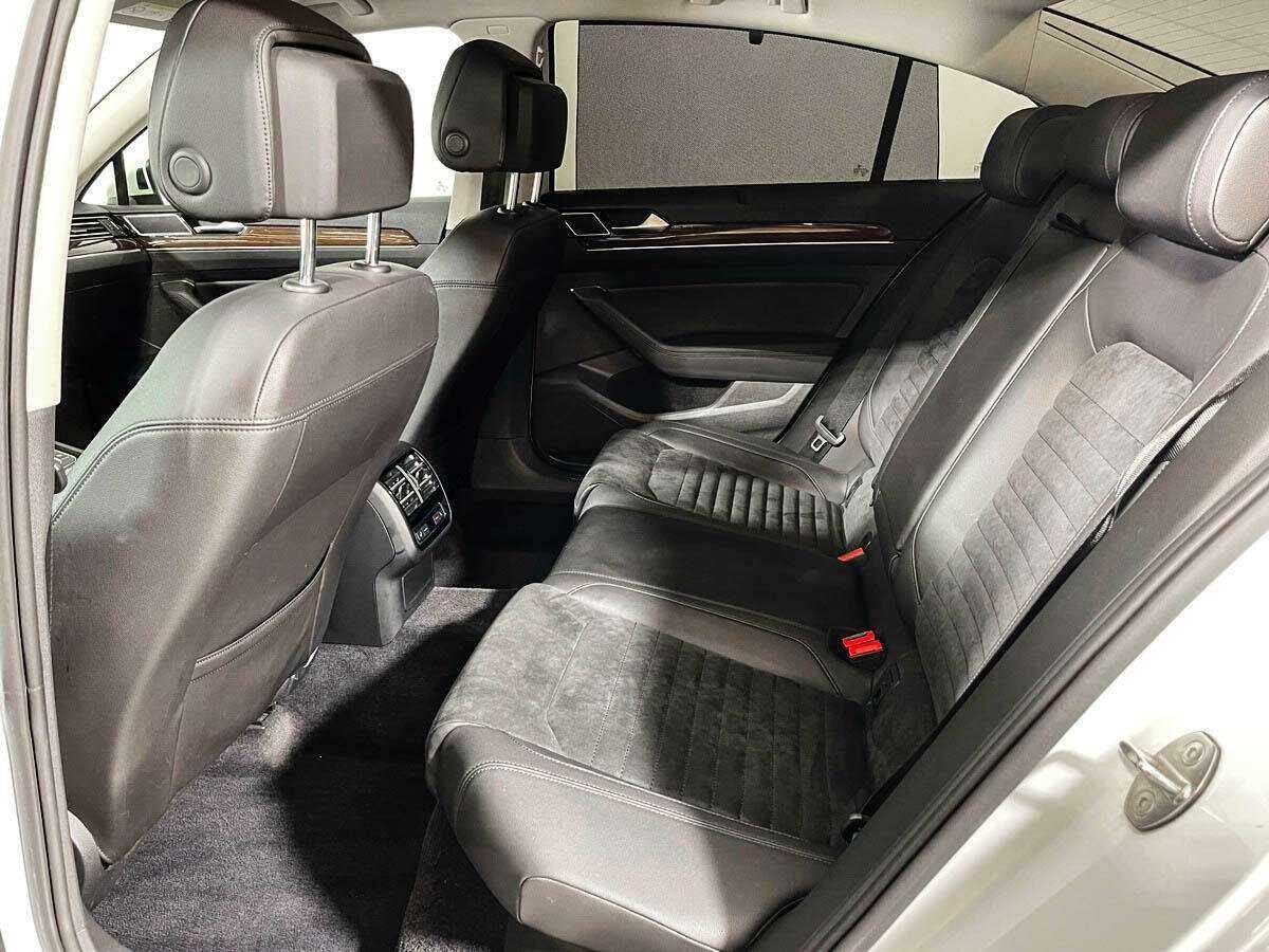 Volkswagen Passat, 2017 - Фото №9