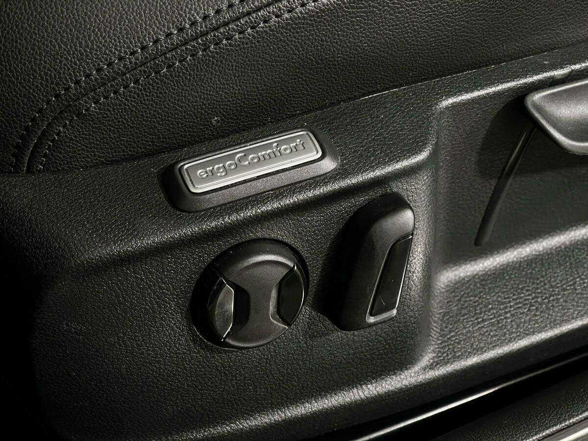 Volkswagen Passat, 2017 - Фото №13