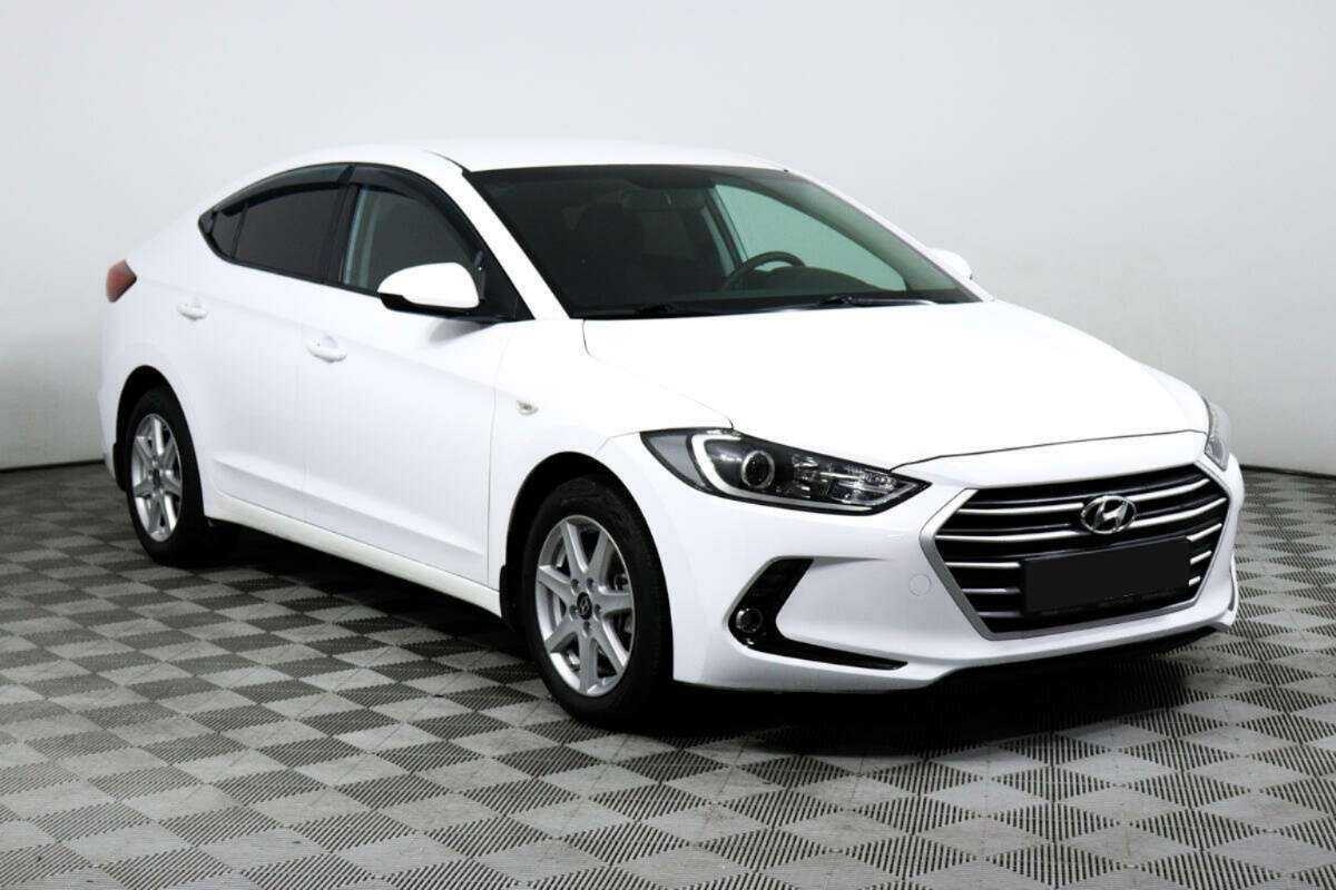 Hyundai Elantra, 2018 - Фото №2