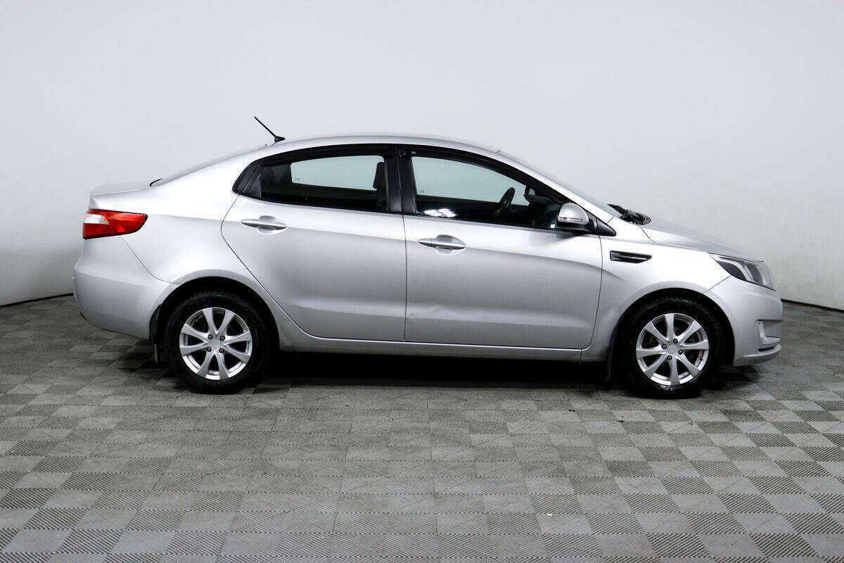 Kia Rio 5-speed, 2012 - Фото №3