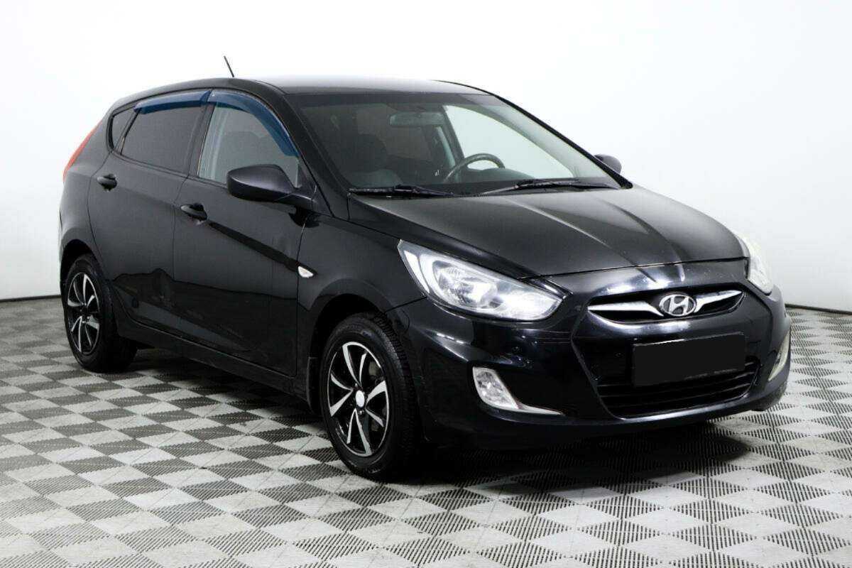 Hyundai Solaris, 2012 - Фото №2