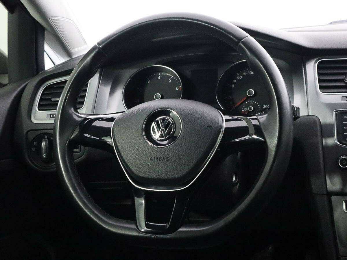 Volkswagen Golf, 2014 - Фото №10