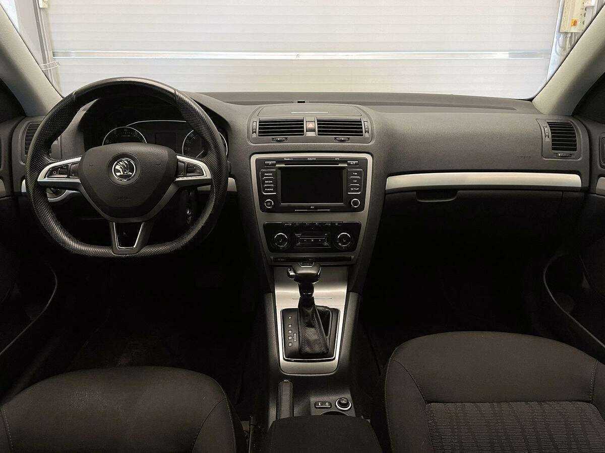 Skoda Octavia, 2012 - Фото №7