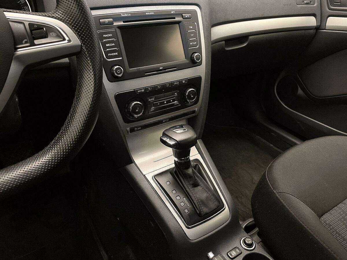 Skoda Octavia, 2012 - Фото №14