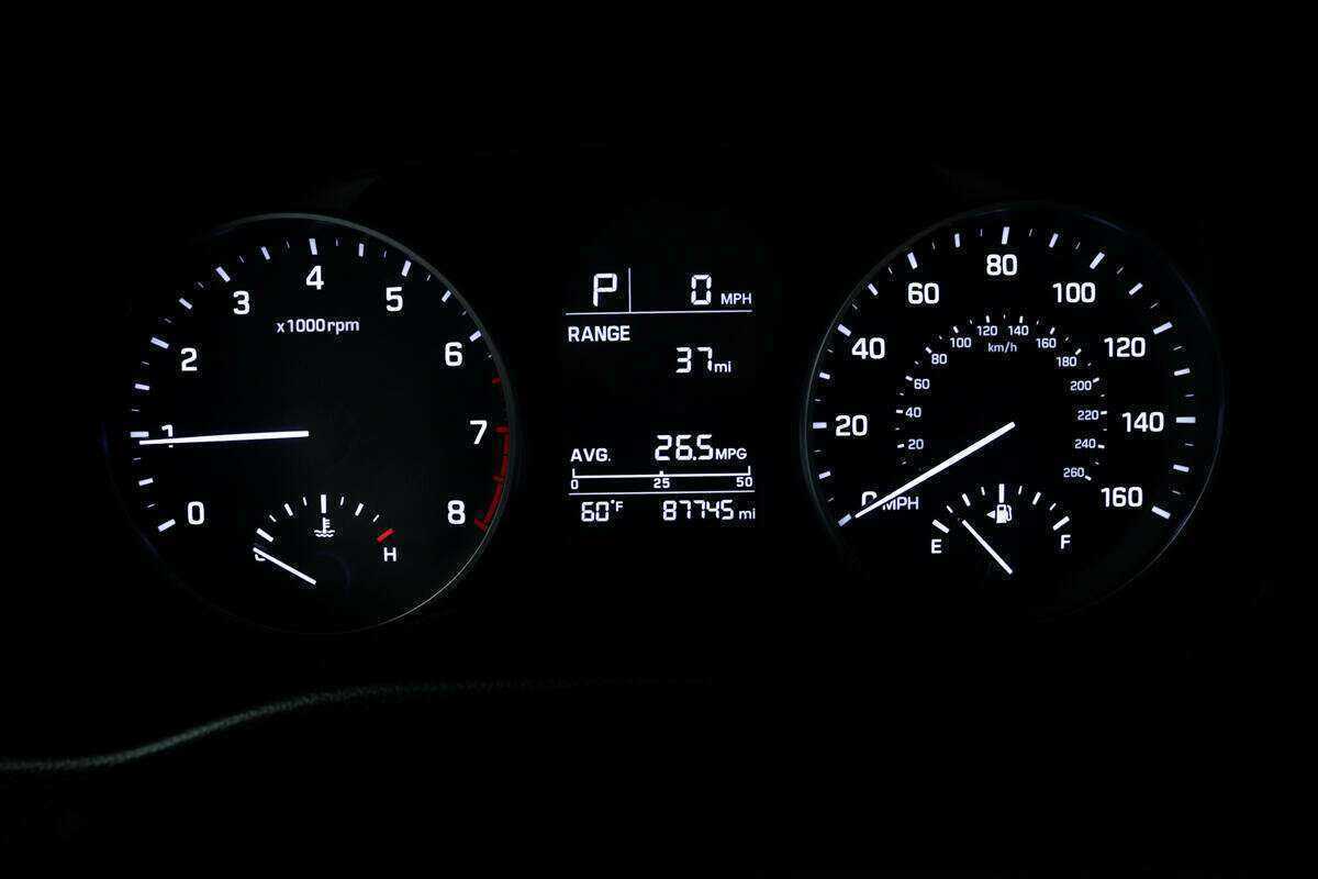 Hyundai Elantra, 2016 - Фото №9