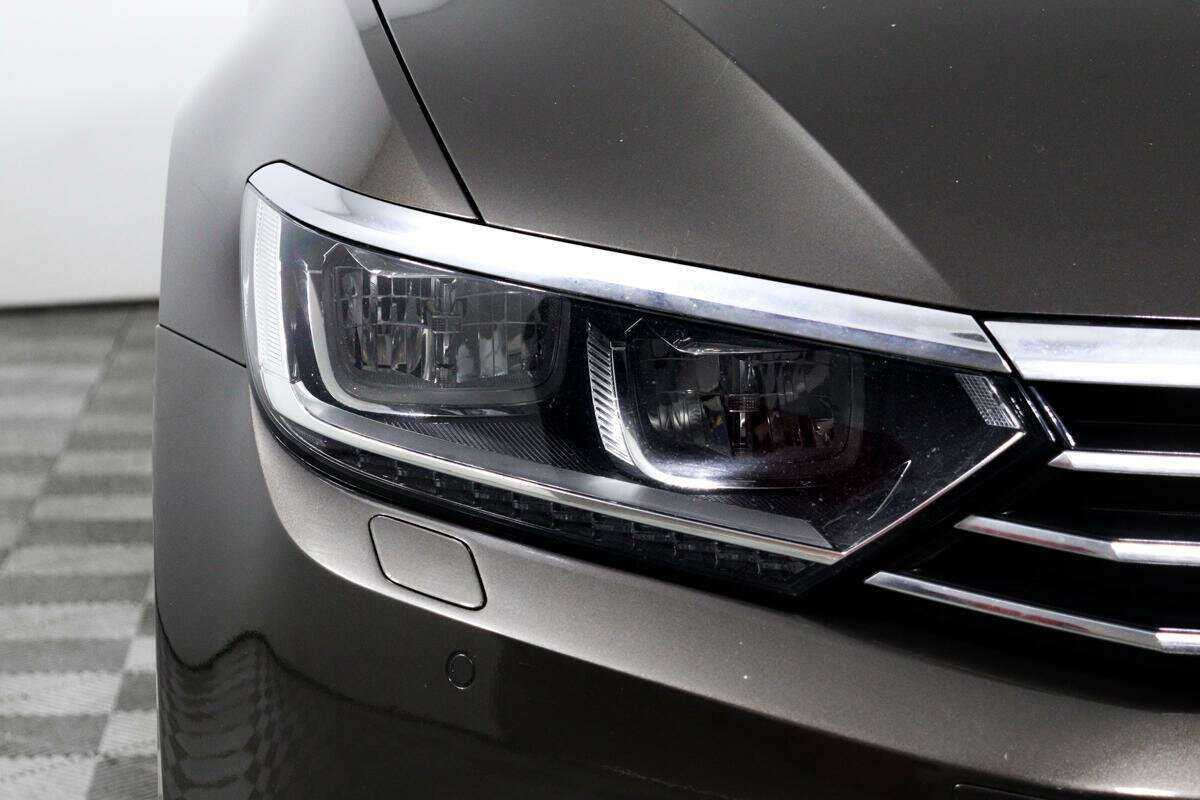 Volkswagen Passat, 2016 - Фото №14