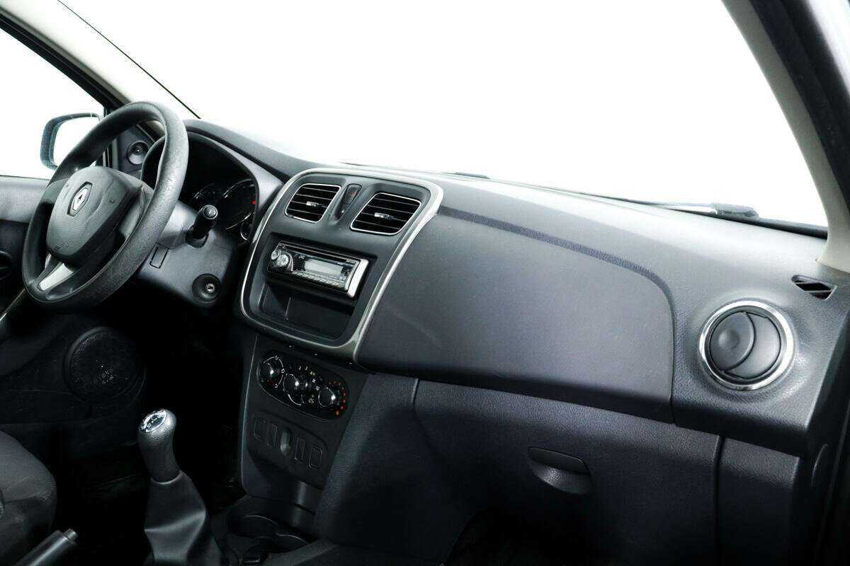 Renault Logan, 2016 - Фото №8