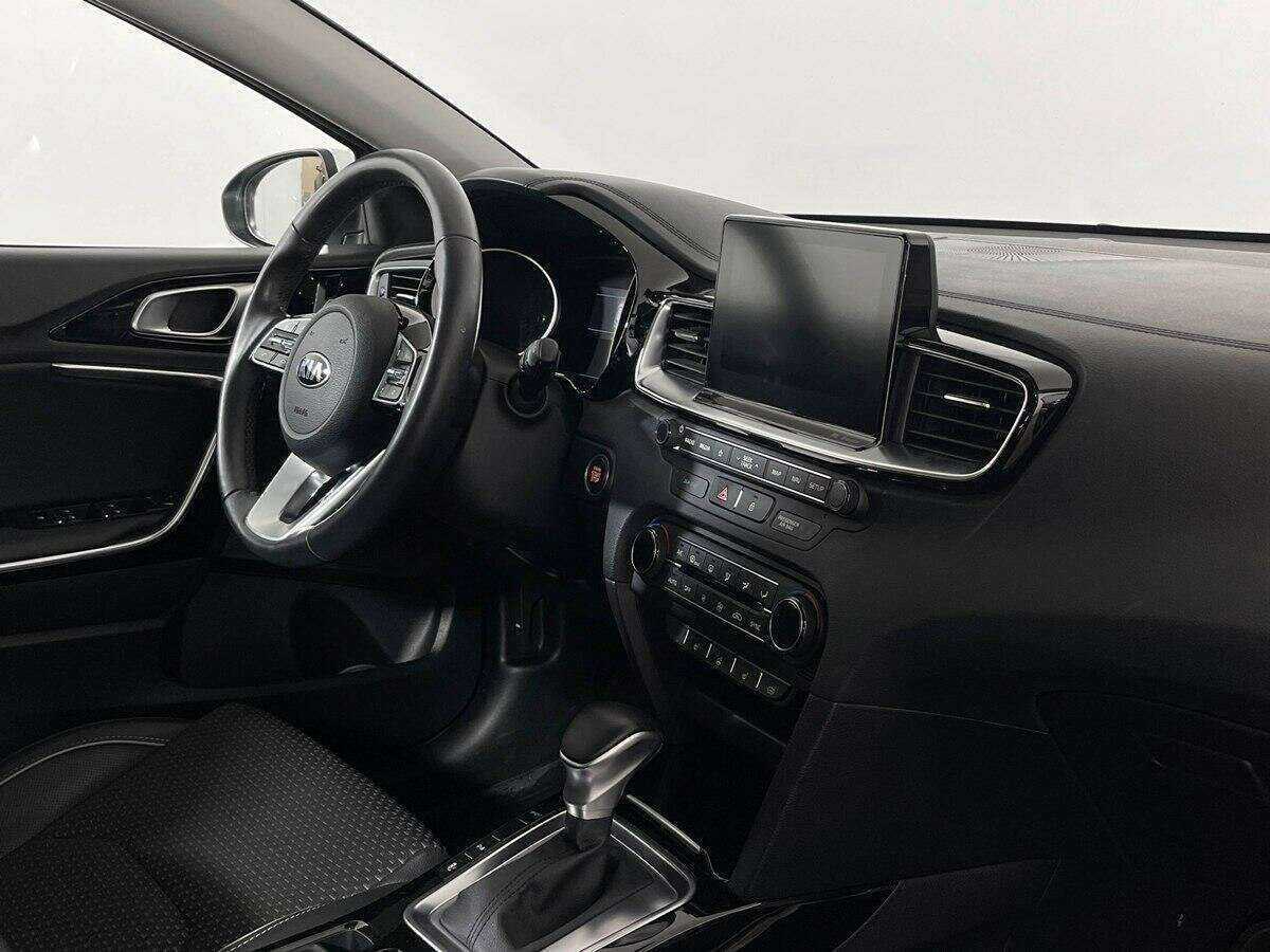 Kia Ceed, 2018 - Фото №8