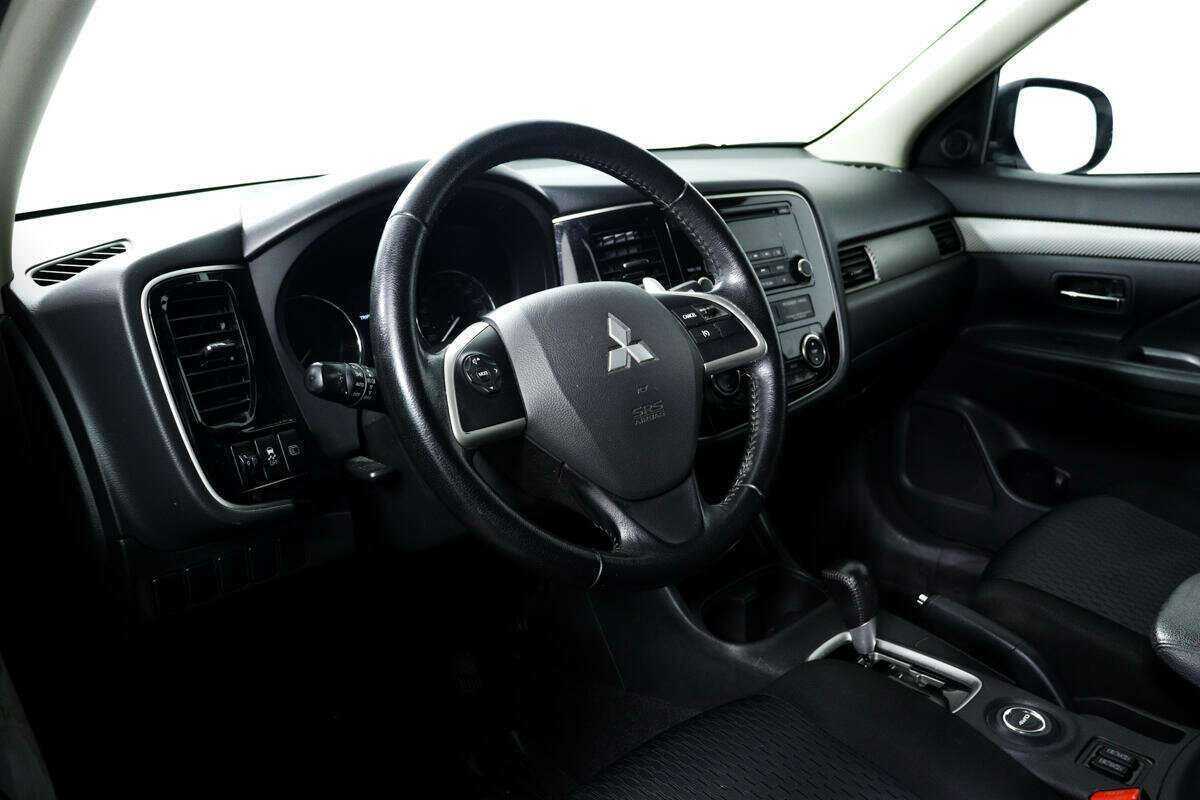 Mitsubishi Outlander, 2013 - Фото №12
