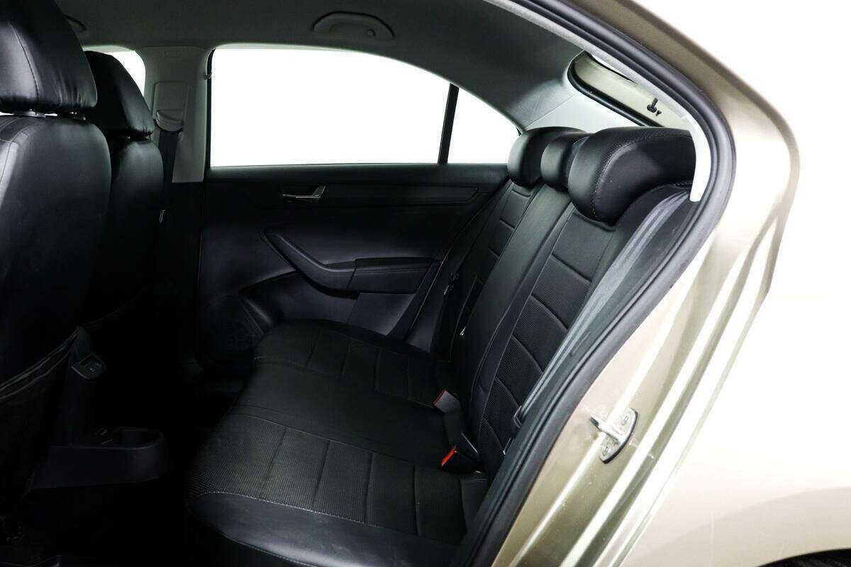 Skoda Rapid, 2020 - Фото №11