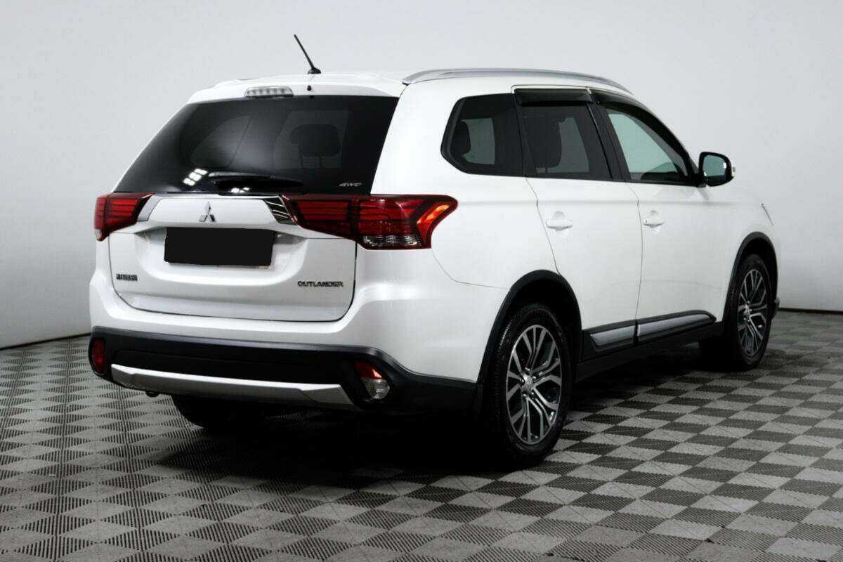 Mitsubishi Outlander, 2015 - Фото №4