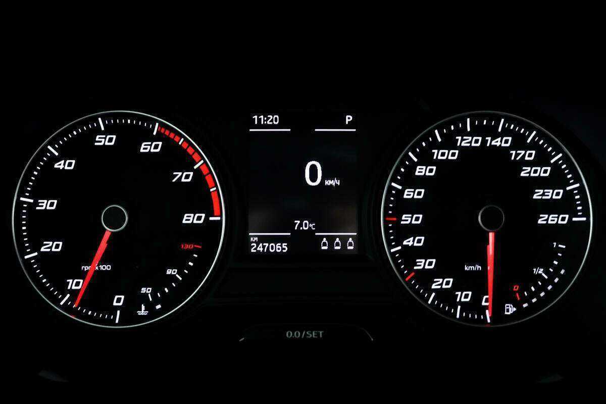 SEAT Leon, 2013 - Фото №9