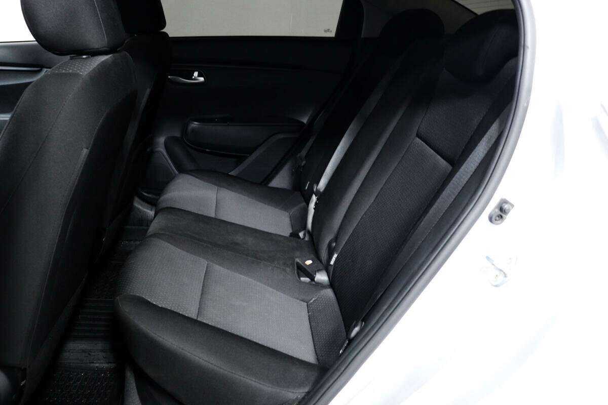 Kia Rio, 2020 - Фото №10