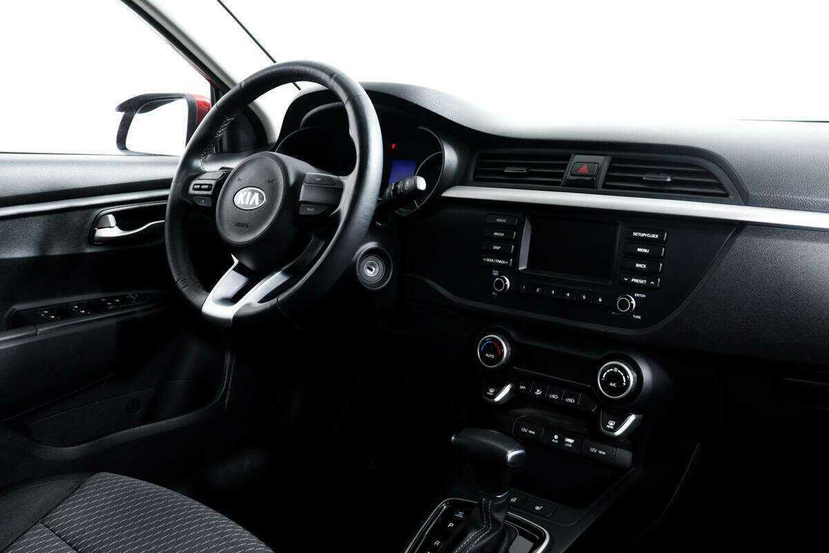 Kia Rio X-Line, 2018 - Фото №8
