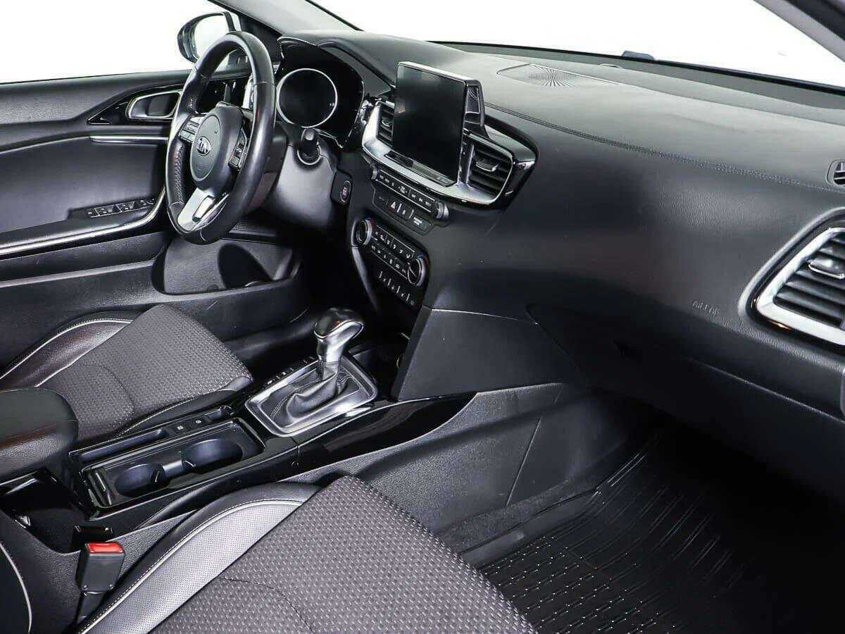 Kia Ceed, 2018 - Фото №8