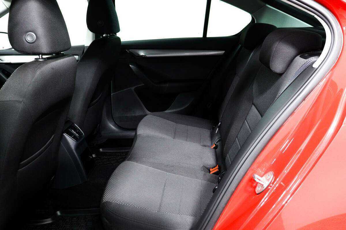 Skoda Octavia, 2015 - Фото №10