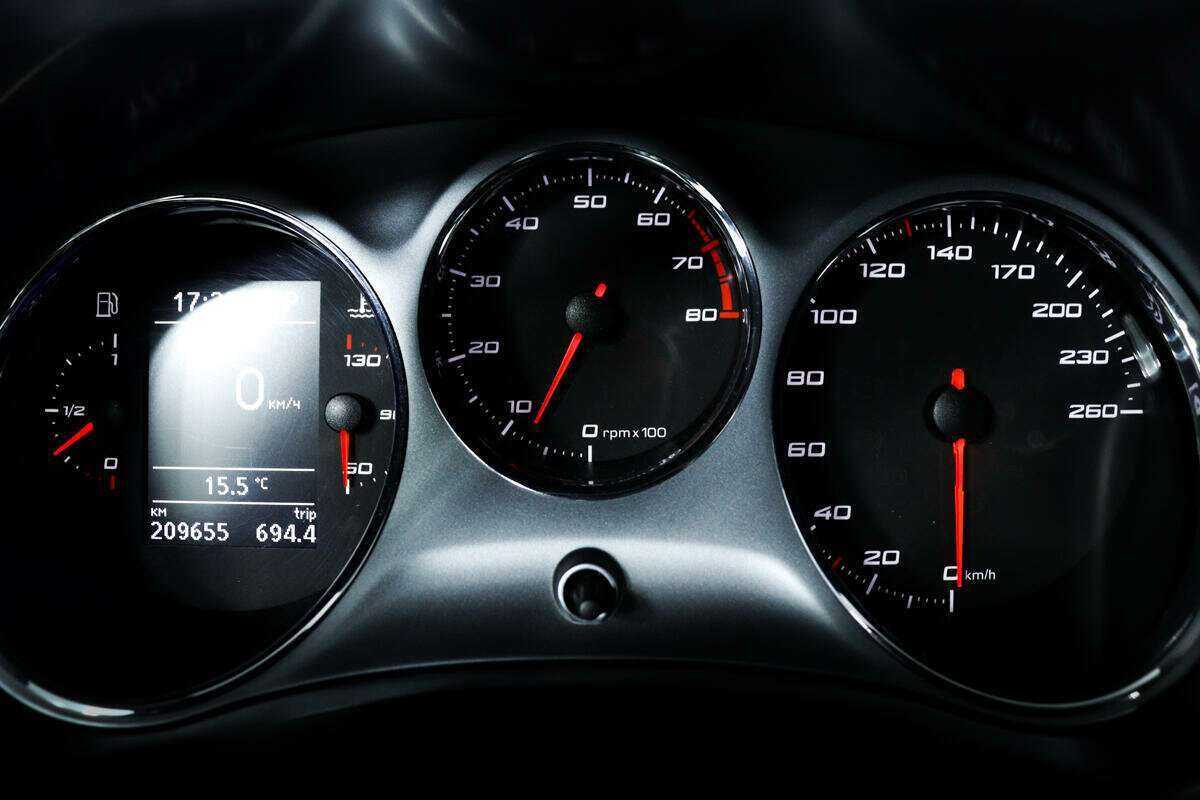 SEAT Leon, 2012 - Фото №9