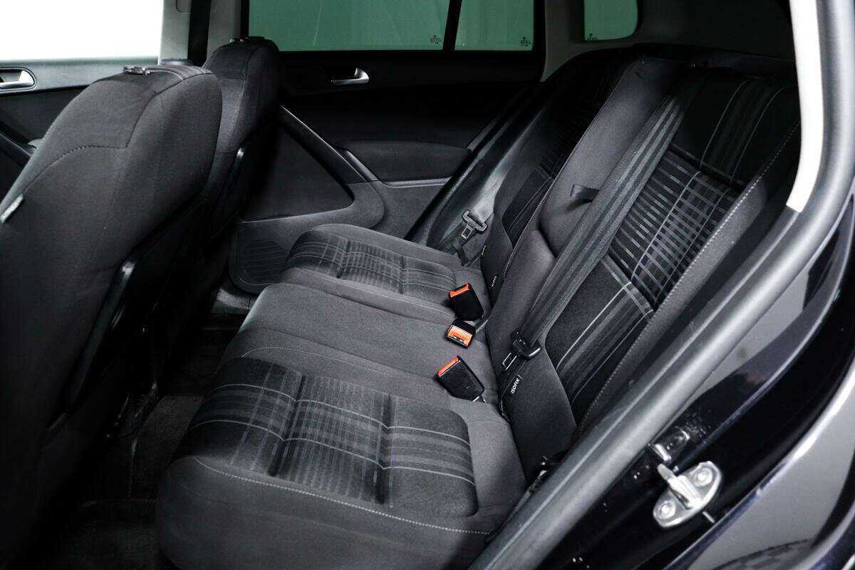 Volkswagen Tiguan, 2016 - Фото №11