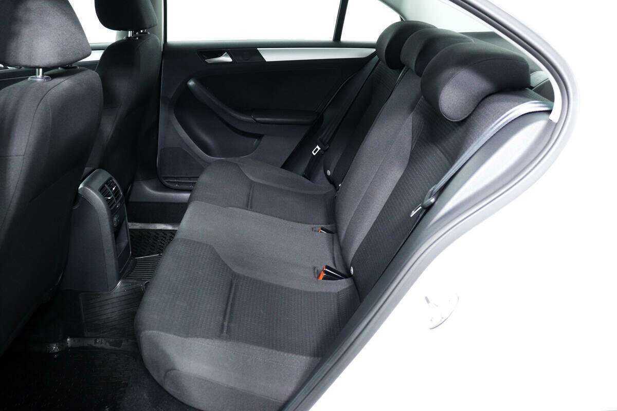 Volkswagen Jetta, 2018 - Фото №11