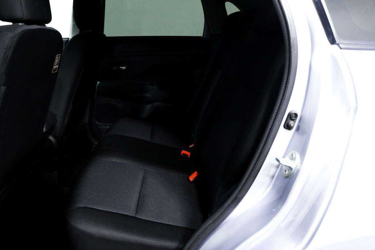 Mitsubishi ASX, 2012 - Фото №11