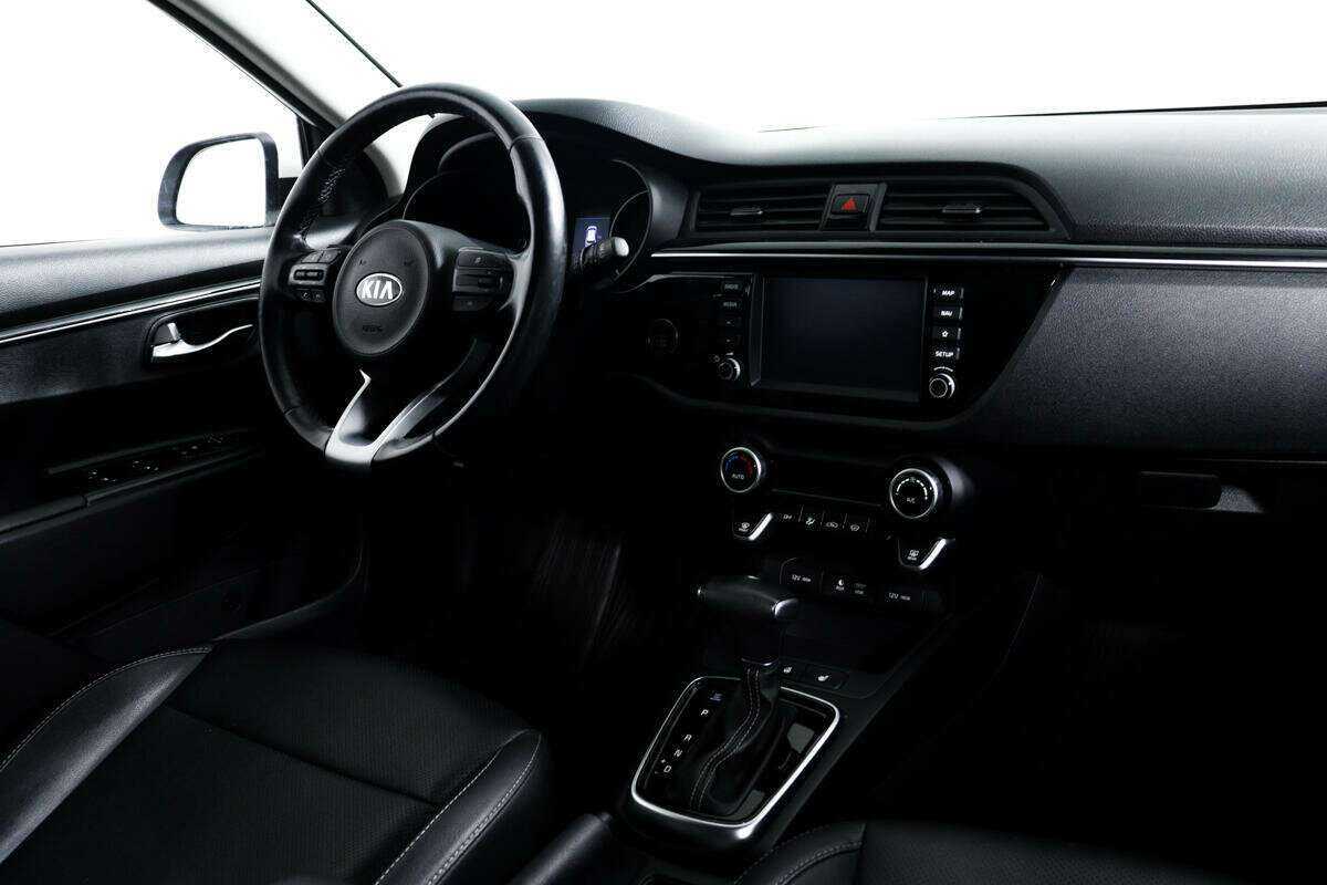 Kia Rio X-Line, 2018 - Фото №8