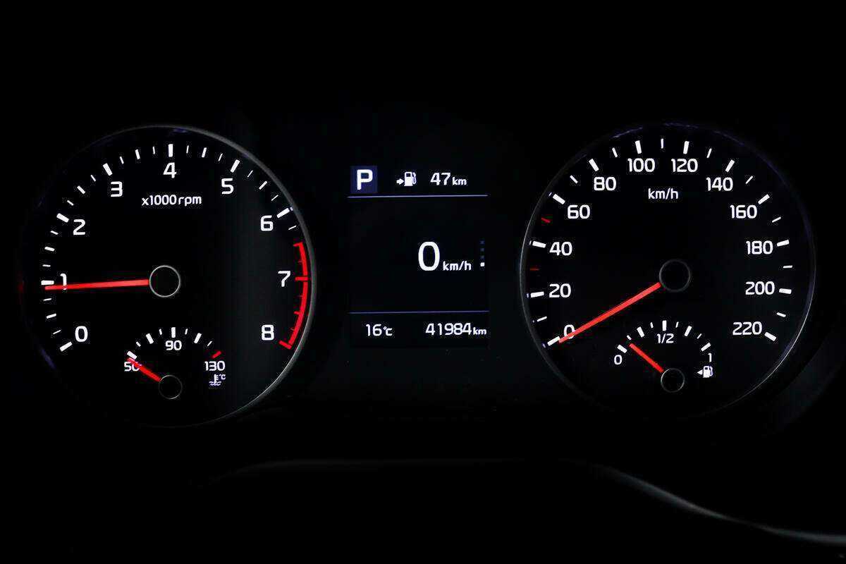 Kia Rio X-Line, 2018 - Фото №9