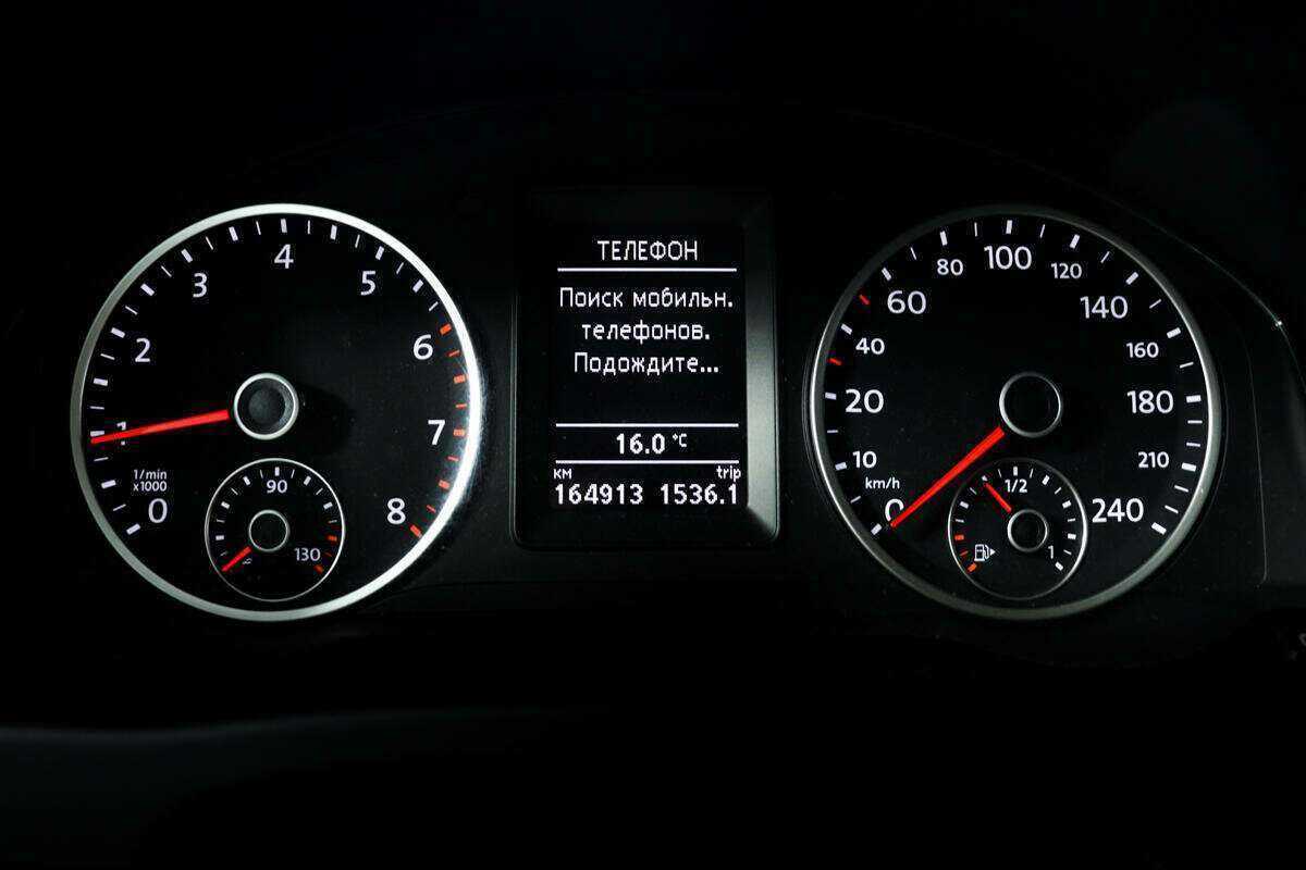 Volkswagen Tiguan, 2013 - Фото №9