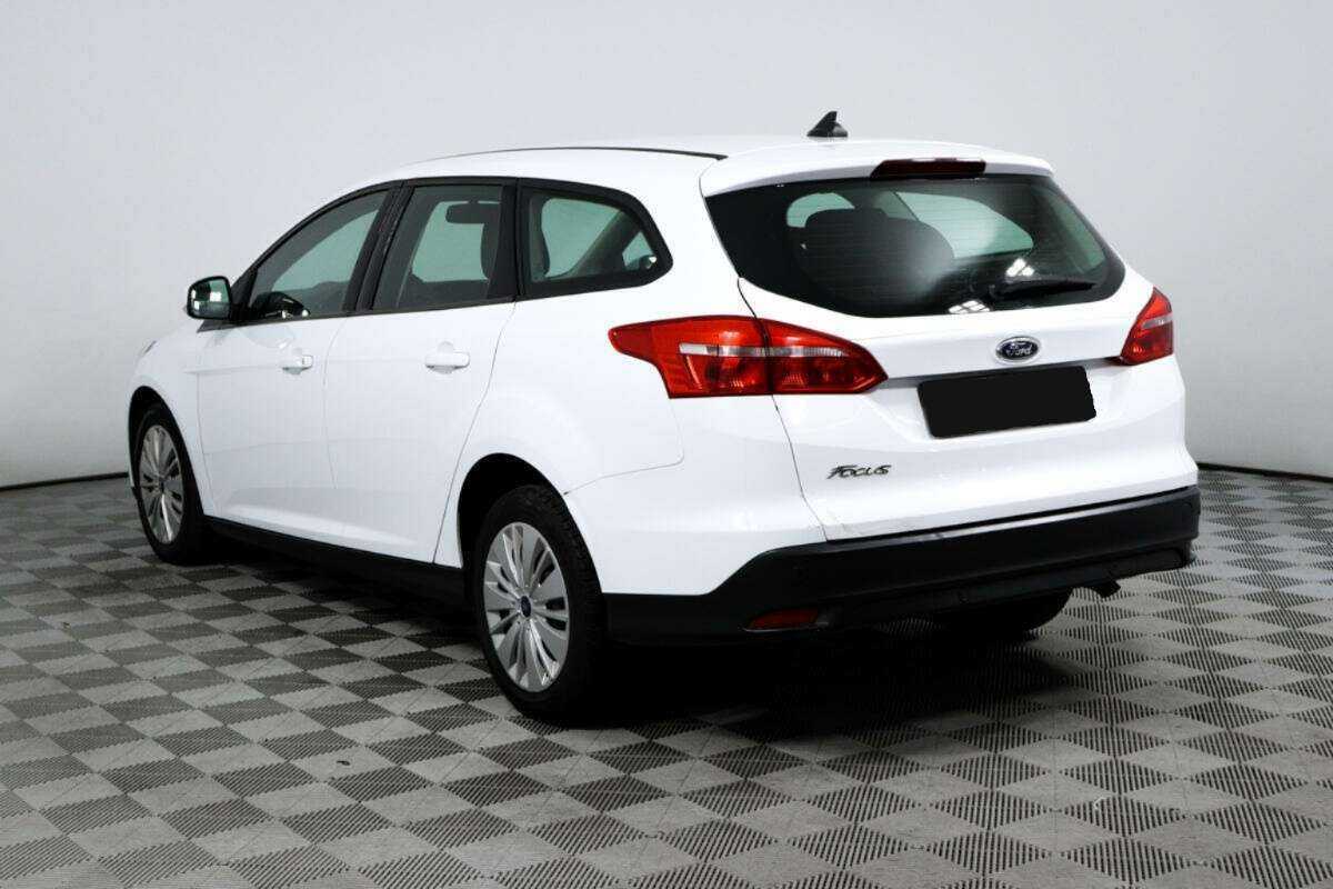 Ford Focus, 2018 - Фото №6