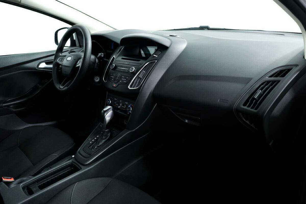 Ford Focus, 2018 - Фото №8