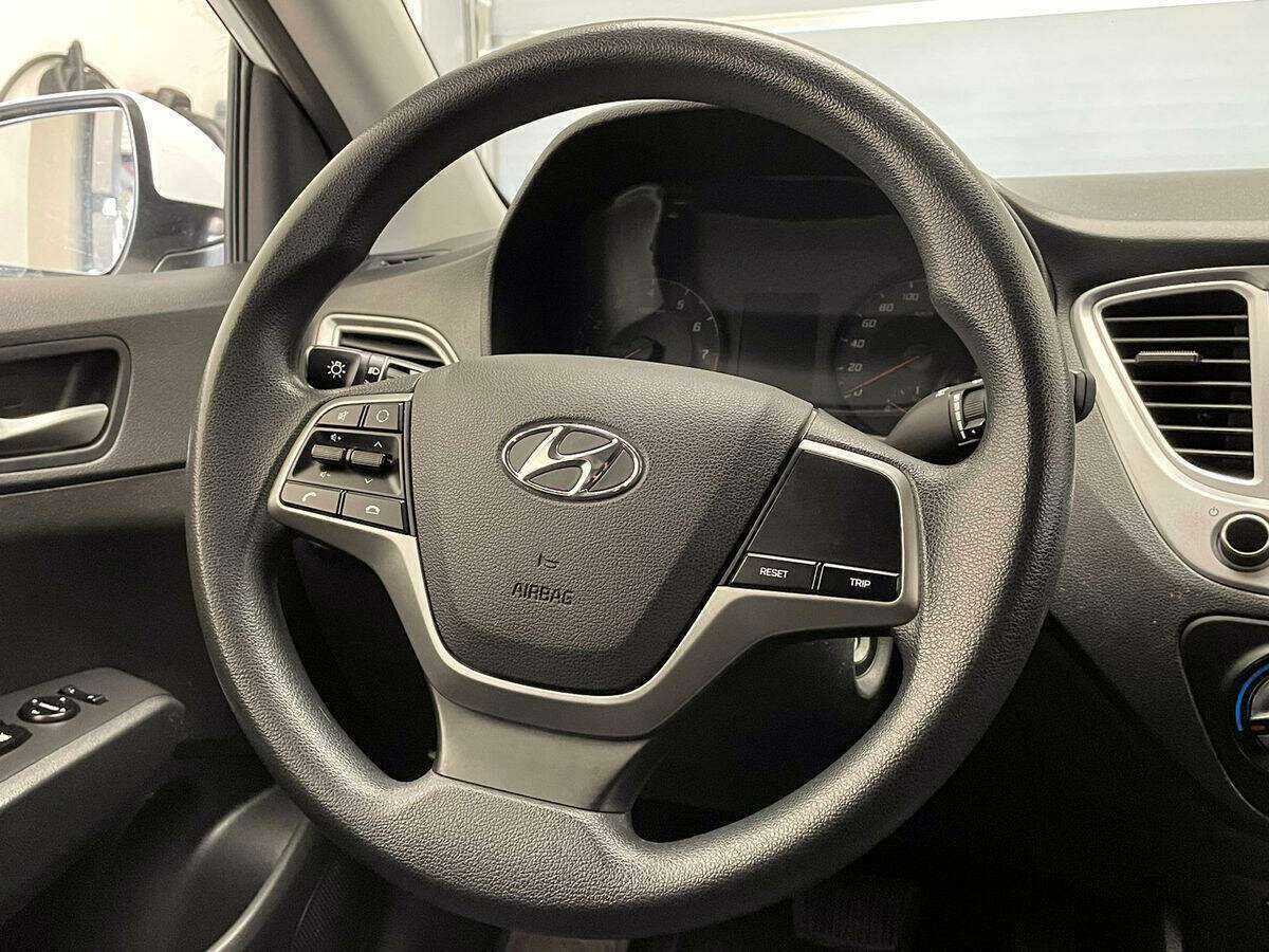 Hyundai Solaris, 2020 - Фото №9