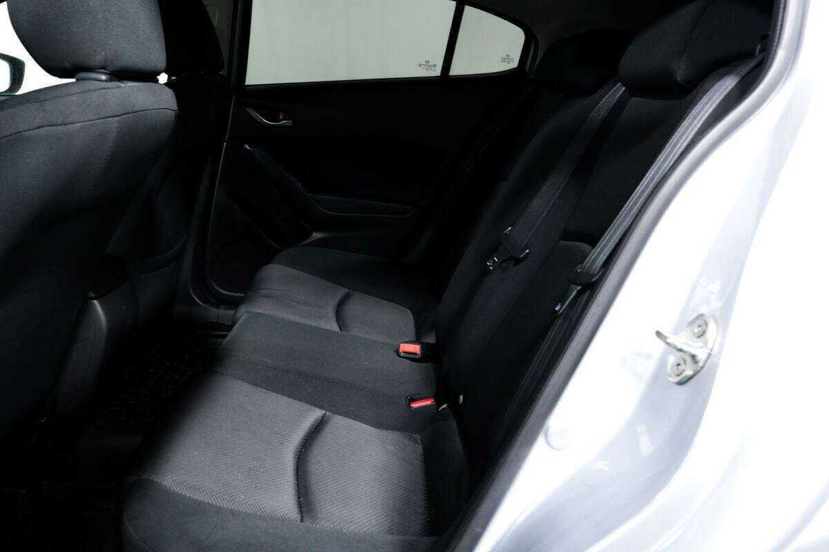 Mazda 3, 2016 - Фото №11