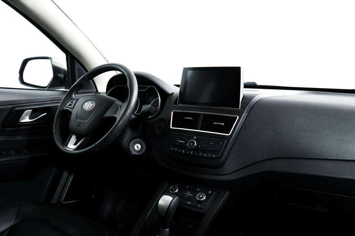 FAW Besturn X40, 2019 - Фото №8