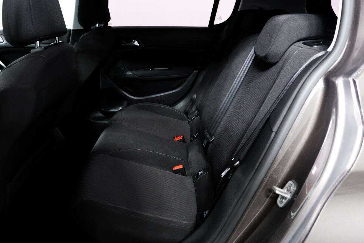 Peugeot 308, 2014 - Фото №11