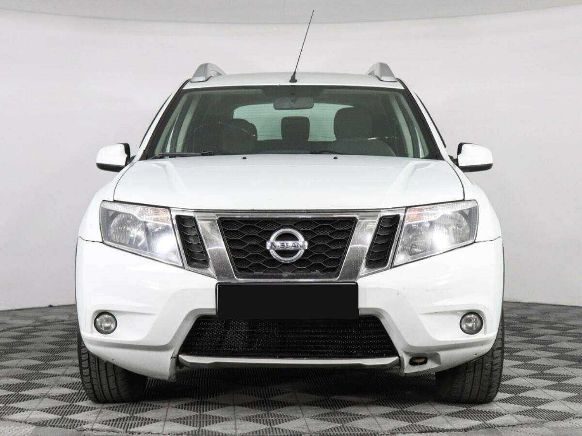 Nissan Terrano, 2014 - Фото №1