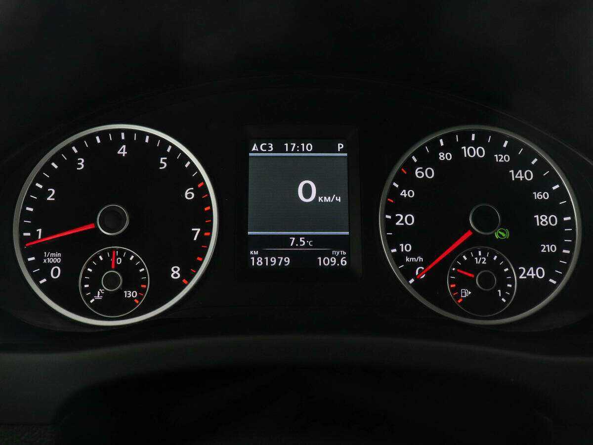 Volkswagen Tiguan, 2012 - Фото №6