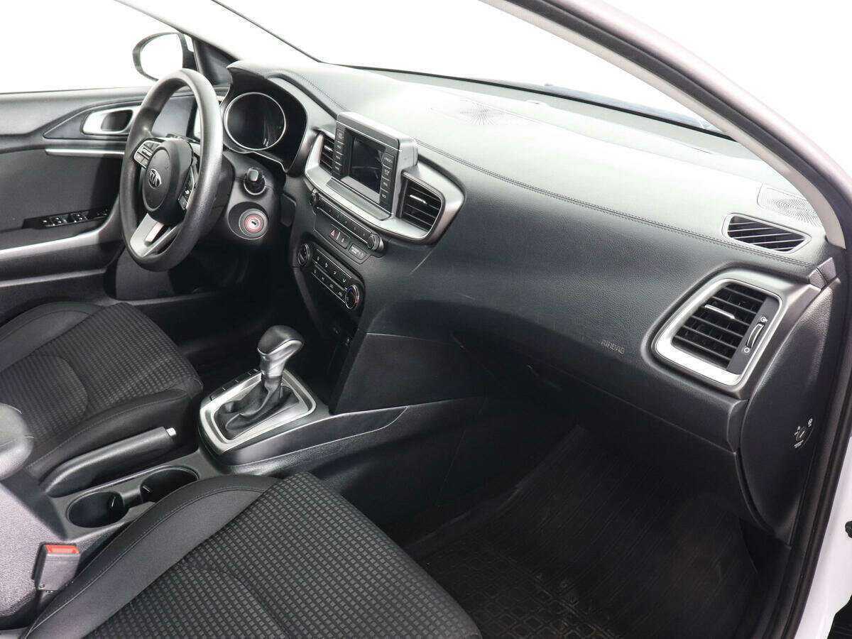 Kia Ceed, 2019 - Фото №9