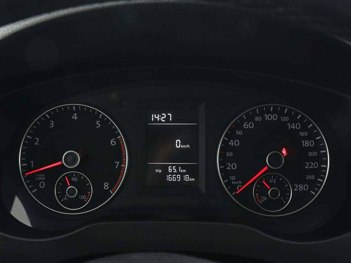 Volkswagen Jetta, 2013 - Фото №10