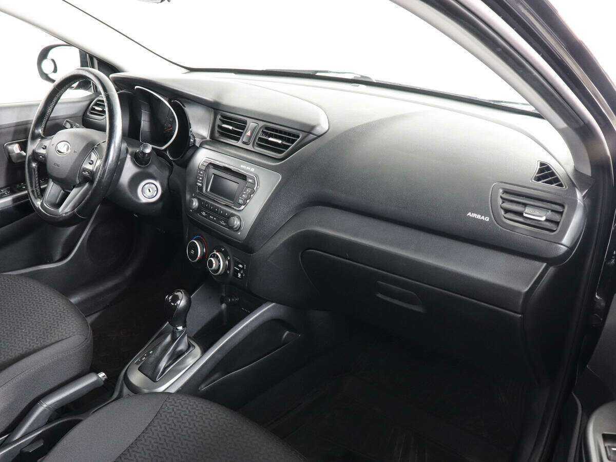 Kia Rio 6-speed, 2014 - Фото №9