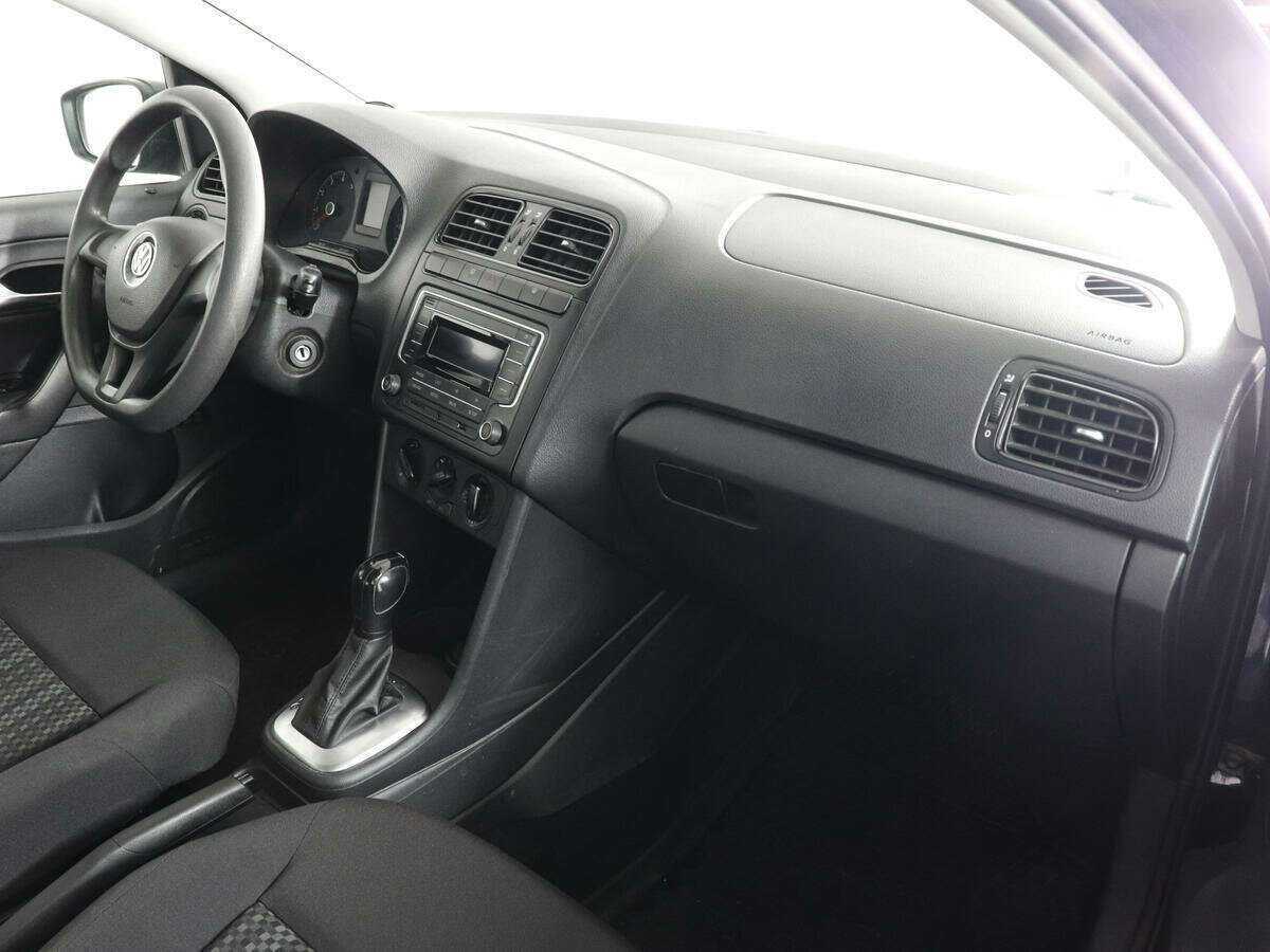 Volkswagen Polo, 2017 - Фото №9