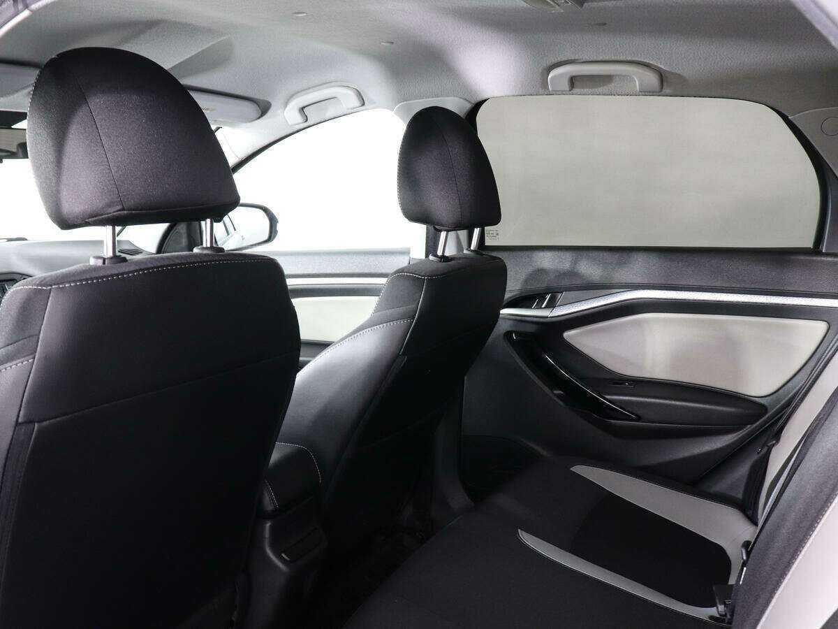 Lada (ВАЗ) Vesta SW Cross, 2019 - Фото №11