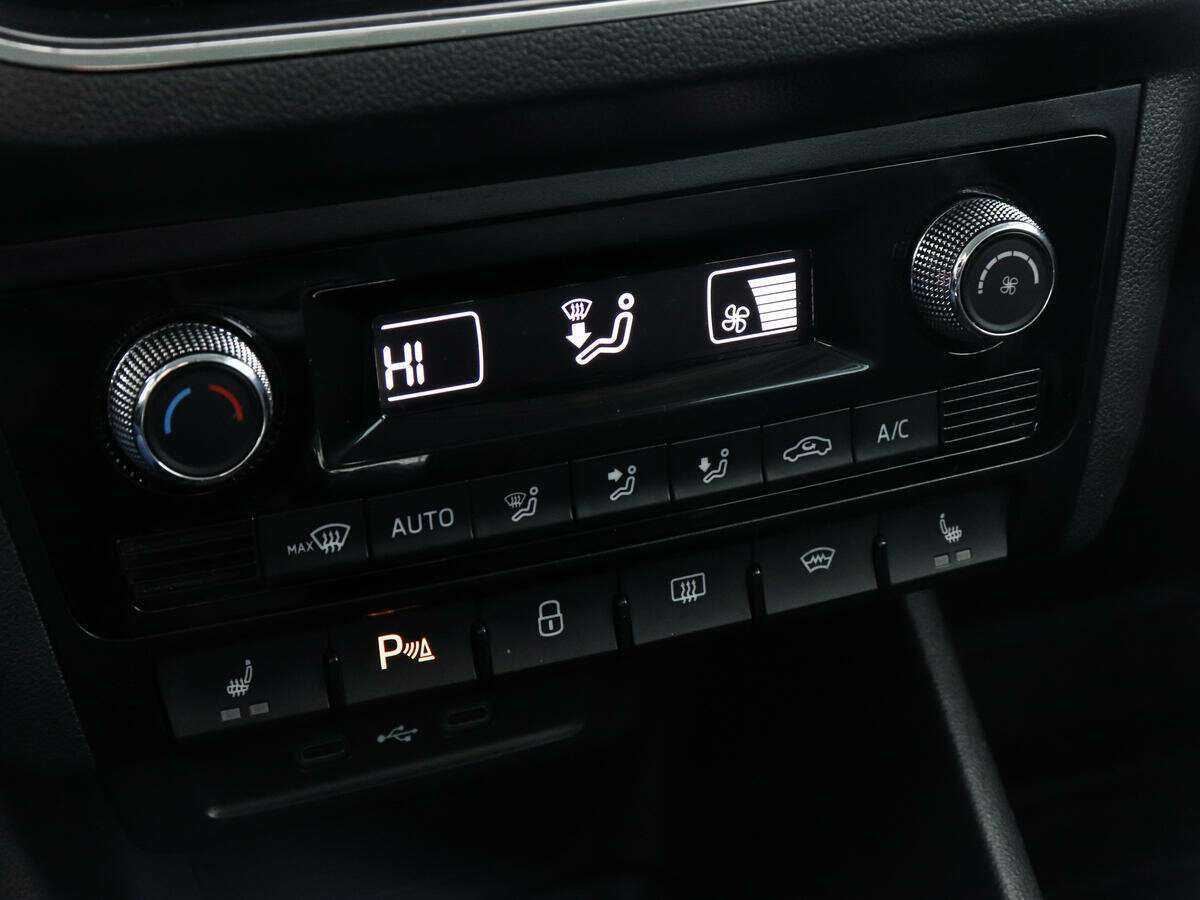 Skoda Rapid, 2020 - Фото №16