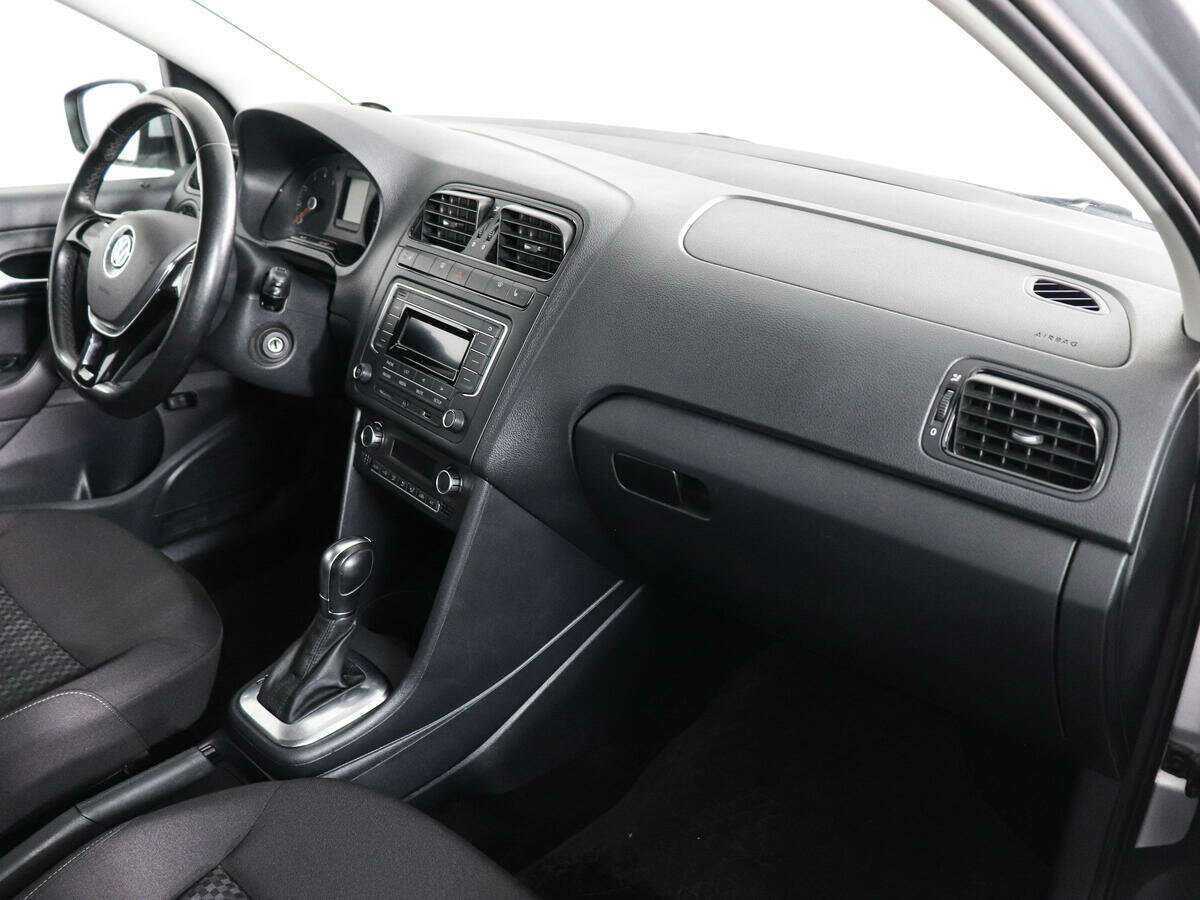 Volkswagen Polo, 2016 - Фото №9