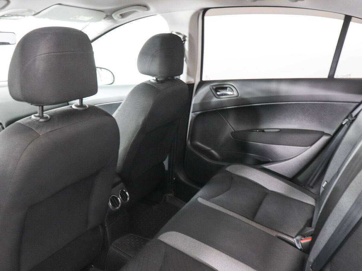 Peugeot 408, 2014 - Фото №11