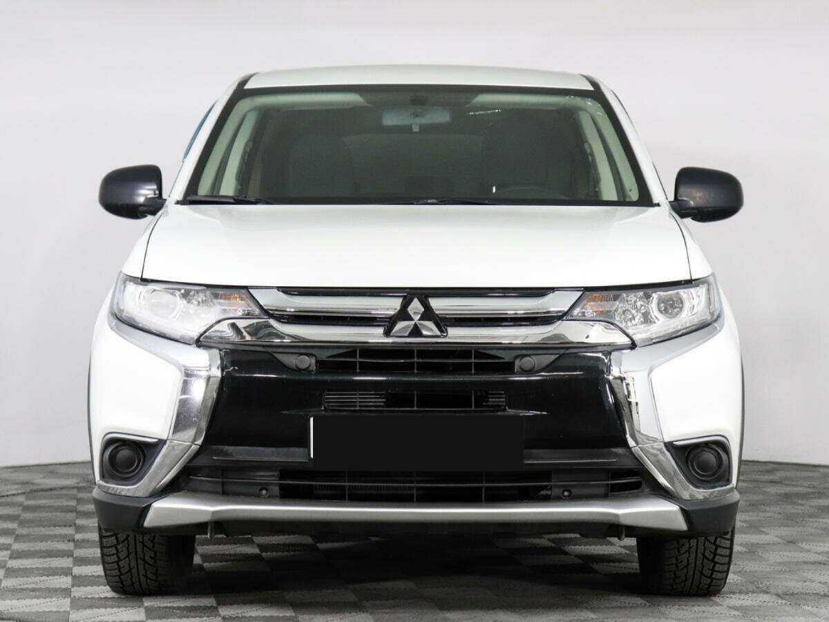 Mitsubishi Outlander, 2015 - Фото №1