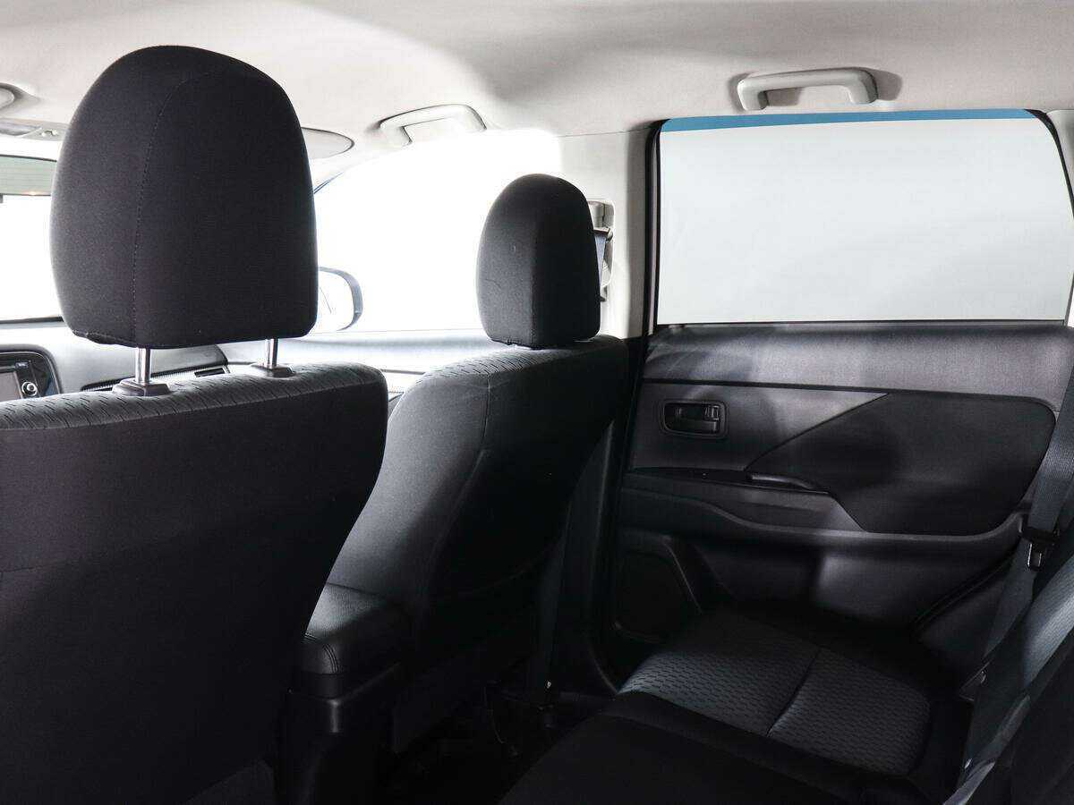 Mitsubishi Outlander, 2015 - Фото №11